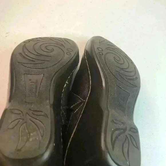 Born Brown leather slip on loafers wedge heel size 8M/39 runs small. - Picture 8 of 8